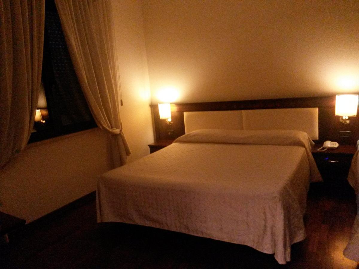 Park Hotel Casalmoro Luaran gambar