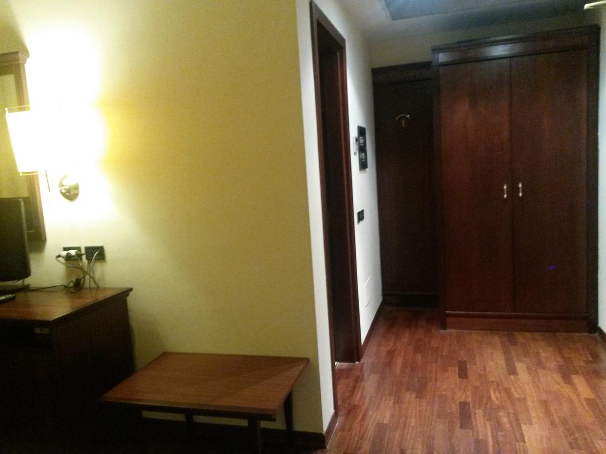 Park Hotel Casalmoro Luaran gambar